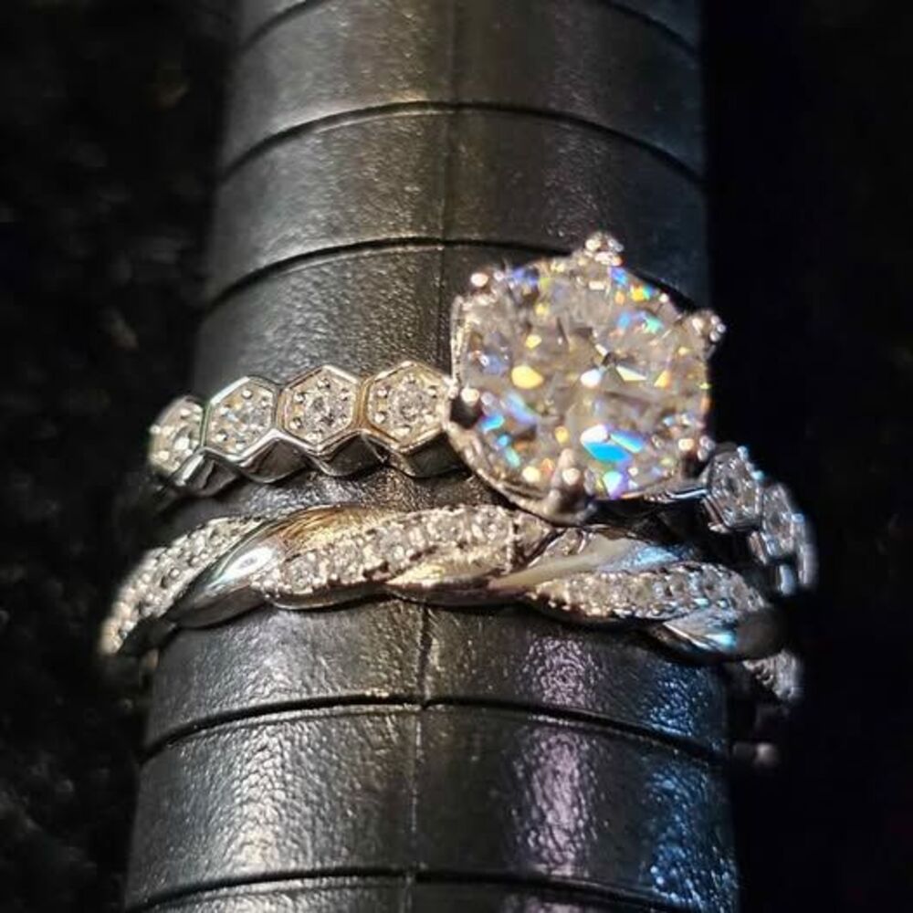 1.06CTW Moissanite Wedding Set in .925 Sterling Silver. Size 8